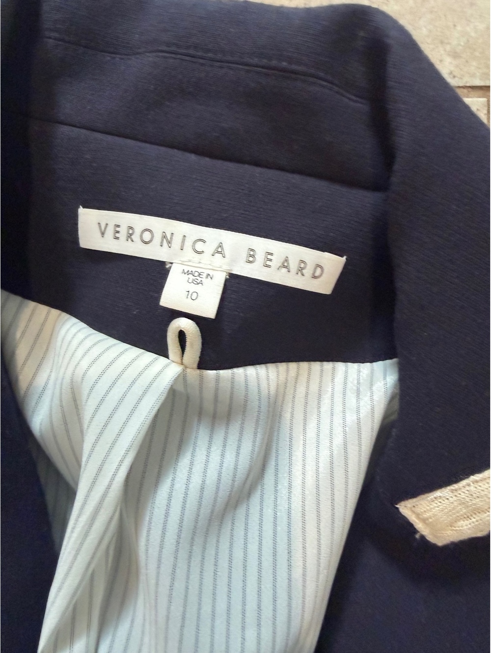 Veronica beard navy Edison blazer white trim sailor nautical style 10 *flawed* - Picture 2 of 6